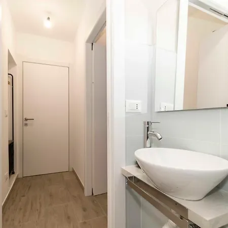 Bright Piazza San Carlo Apartment Turin
