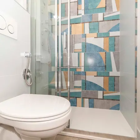 Bright Piazza San Carlo * Turín