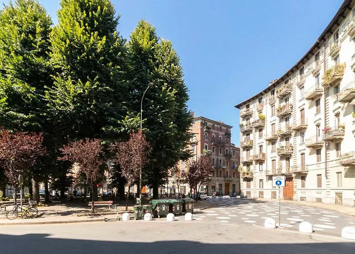 Bright Piazza San Carlo Apartmán