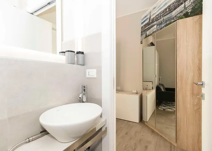 Bright Piazza San Carlo شقة *